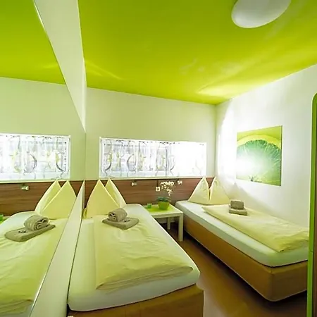 Greenrooms Hotel